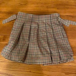 Zara Kids Gingham Skort ~ Zip closure in the back.